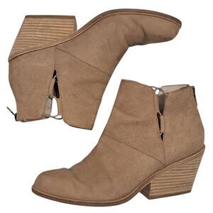 Eileen Fisher Tote Chic Ankle Boots Stacked Heel Size 8.5 Earth Tumbled Nubuck